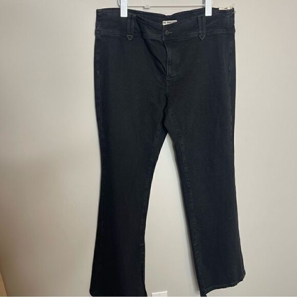 Free People We The Free Stillwater black flare low rise jeans - Picture 4 of 8